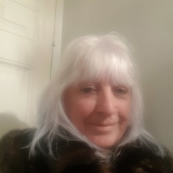 Jean is looking for singles for a date